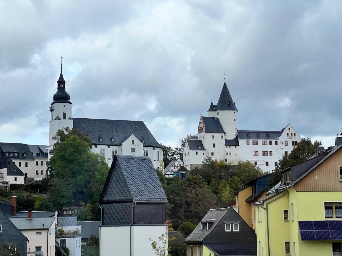 Ferienwohnung Schlossblick Im Herzen Der Stadt シュヴァルツェンベルク エクステリア 写真